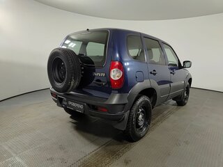 2017 Chevrolet Niva I Рестайлинг, синий, 572000 рублей, вид 5
