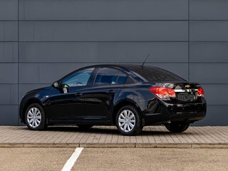2011 Chevrolet Cruze I, чёрный, 845000 рублей, вид 4