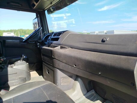 2023 Sinotruk Sitrak C7H, красный, 2646000 рублей, вид 5