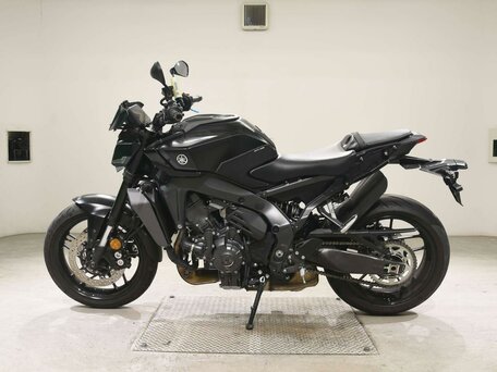 2025 Yamaha MT-09 (FZ-09), чёрный, 1277000 рублей, вид 1