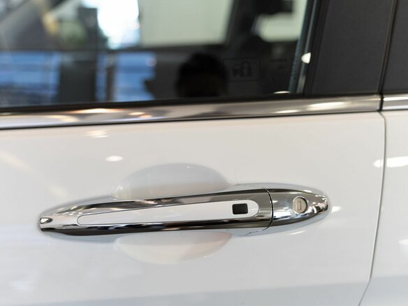 2026 Haval M6 II, белый - вид 8