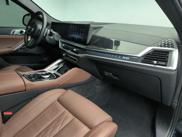 2025 BMW X6 30d III (G06) Рестайлинг, чёрный, 17200000 рублей - вид 5