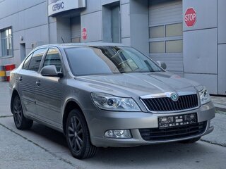 2011 Skoda Octavia II (A5) Рестайлинг, серый, 475000 рублей, вид 4
