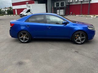 2010 Kia Cerato 6-speed II, голубой, 580000 рублей, вид 3