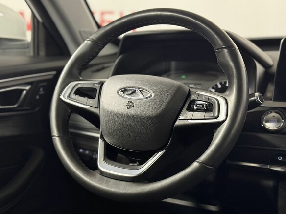 2023 Chery Tiggo 4 Pro I Рестайлинг, белый, 1516000 рублей - вид 17