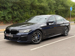 2022 BMW 5 серии 520i VII (G30/G31/G38) Рестайлинг, синий, 4850000 рублей, вид 5
