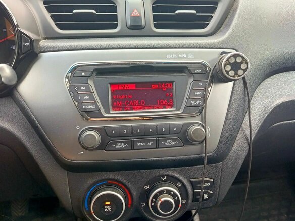 2014 Kia Rio III, серебристый, 950000 рублей - вид 6