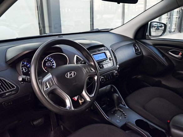 2010 Hyundai ix35 I, серебристый, 1137000 рублей - вид 14