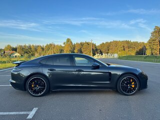 2021 Porsche Panamera II Рестайлинг, серый, 7250000 рублей, вид 3