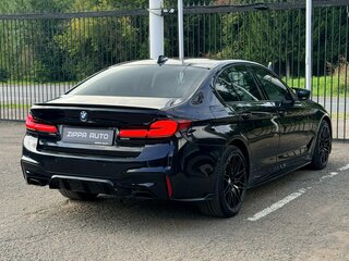 2018 BMW 5 серии 520d VII (G30/G31/G38), чёрный, 2849000 рублей, вид 4