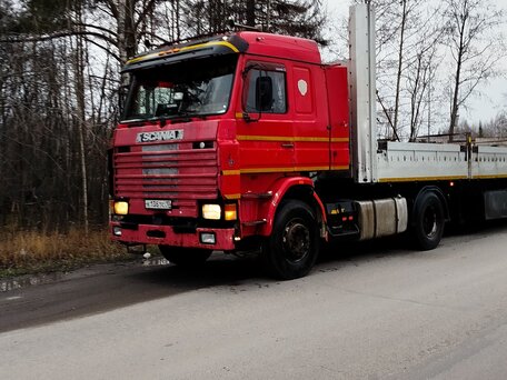 1994 Scania 3-Series, красный, 350000 рублей, вид 4