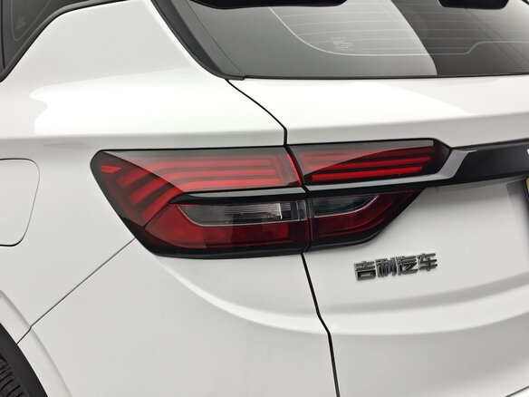 2025 Geely Binyue I Рестайлинг 2, белый, 1590000 рублей - вид 12