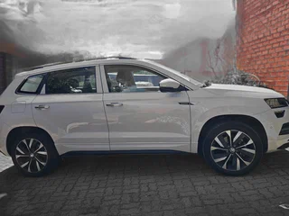 2025 Skoda Karoq DSG7 I, белый, 2950000 рублей, вид 2