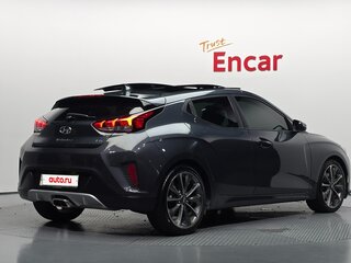 2018 Hyundai Veloster II, серый, 1450002 рублей, вид 2