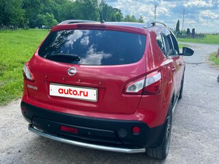 2011 Nissan Qashqai I Рестайлинг, красный, 750000 рублей, вид 5