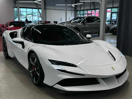 2021 Ferrari SF90 Stradale I, белый, 31990000 рублей, вид 3