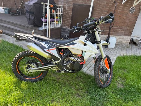 2025 Regulmoto Crosstrec, белый, 270000 рублей, вид 3