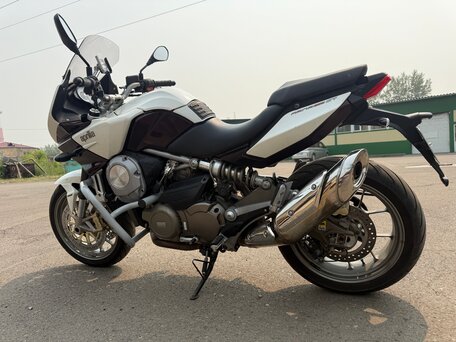 2011 Aprilia Mana 850, белый, 550000 рублей, вид 2