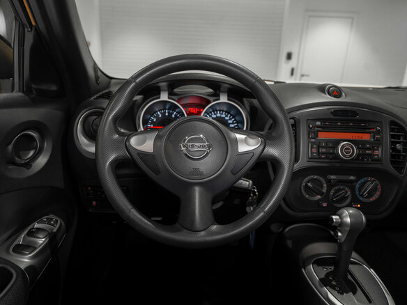 2015 Nissan Juke I Рестайлинг, жёлтый - вид 9