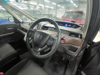 2023 Honda Freed II Рестайлинг, зелёный, 1360000 рублей, вид 4
