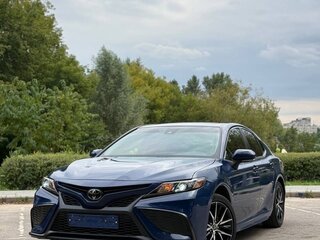 2022 Toyota Camry VIII (XV70) Рестайлинг, синий, 3150000 рублей, вид 1
