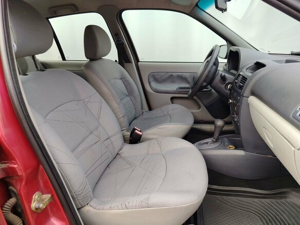 2003 Renault Clio II Рестайлинг, красный, 315000 рублей - вид 11