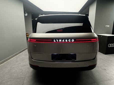 2026 Lynk & Co 900, белый, 8709575 рублей, вид 4