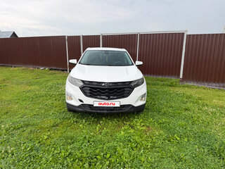 2020 Chevrolet Equinox III, белый, 1900000 рублей, вид 1