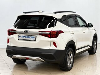 2020 Kia Seltos I, белый, 2140000 рублей, вид 4