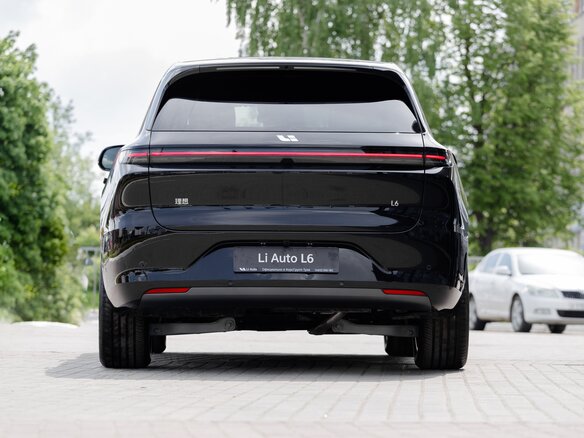2025 Li Auto (Lixiang) L6 I, чёрный - вид 5