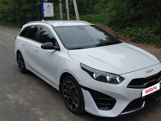 2021 Kia Ceed III Рестайлинг, белый, 2400000 рублей, вид 1