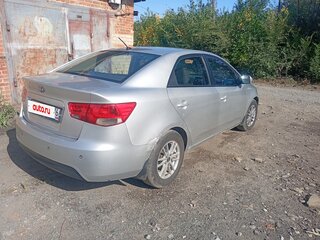 2009 Kia Cerato 5-speed II, серебристый, 435000 рублей, вид 3