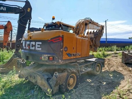 2023 LGCE E7150H, жёлтый, 7191000 рублей, вид 4