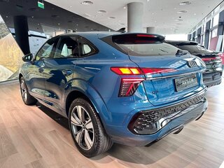2026 Audi Q3 Sportback TFSI III (FJ), синий, 7800000 рублей, вид 2