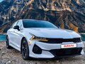 2021 Kia K5 III, белый, 2550000 рублей - вид 2