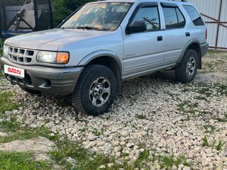 2002 Isuzu Rodeo II, серебристый, 320000 рублей, вид 1