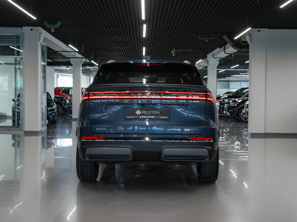 2026 Geely Galaxy M7, синий - вид 5