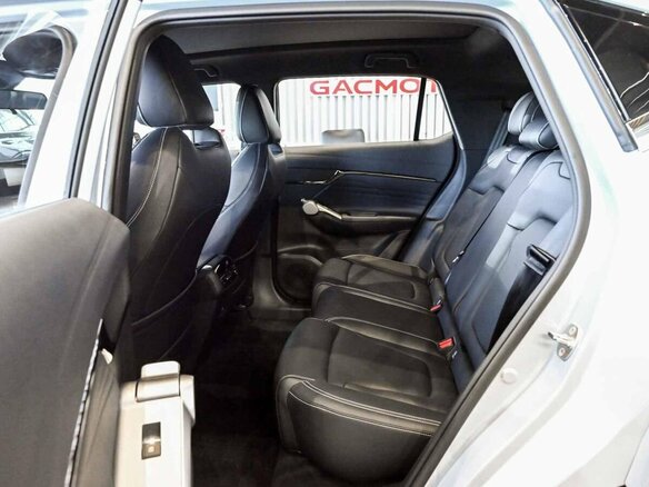 2026 GAC GS4, серебристый, 3948000 рублей - вид 4