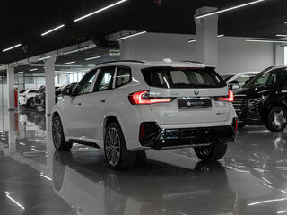 2026 BMW X1 Long 25Li xDrive III (U11/U12), белый, 5950000 рублей, вид 4