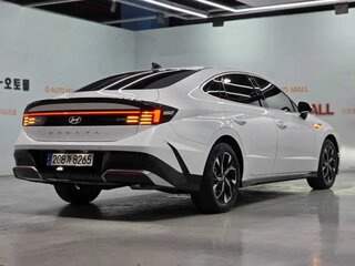 2024 Hyundai Sonata VIII (DN8) Рестайлинг, белый, 2385000 рублей, вид 3