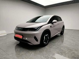 2025 BYD Dolphin 45.12 kWh I Рестайлинг, бежевый, 1630000 рублей, вид 1