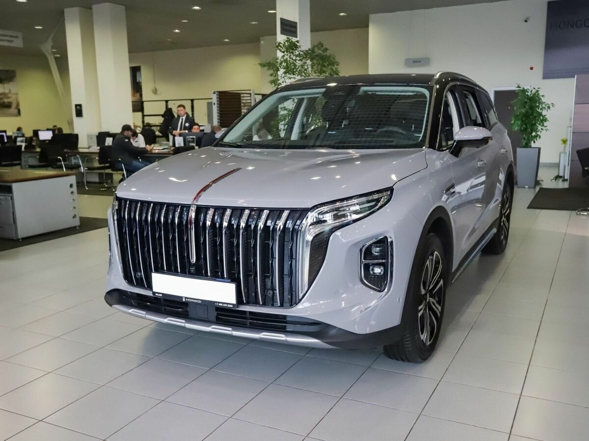 Открыть фотографии: Hongqi HS7 II