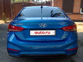 2018 Hyundai Solaris II, синий, 1300000 рублей, вид 4