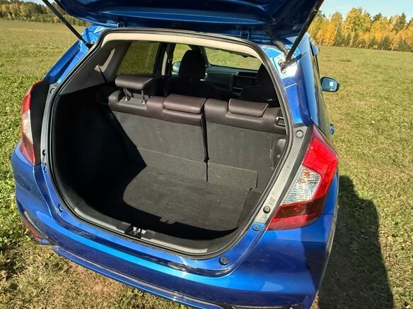 2017 Honda Fit III Рестайлинг, синий, 950000 рублей - вид 11