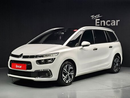 2018 Citroen C4 Picasso Grand II Рестайлинг, белый, 1900000 рублей, вид 1