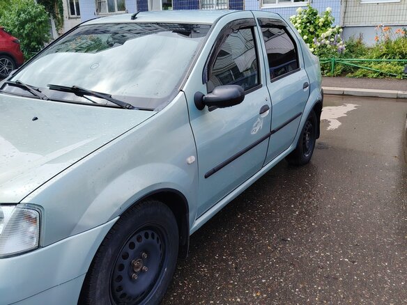 2007 Renault Logan I, зелёный - вид 2