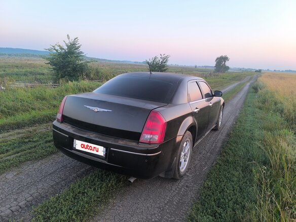 2008 Chrysler 300C I, чёрный, 645000 рублей - вид 13