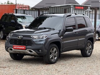 2022 Lada (ВАЗ) Niva Travel I, серый, 930000 рублей, вид 3