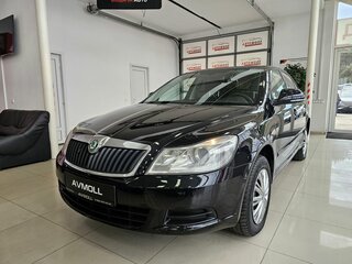2011 Skoda Octavia II (A5) Рестайлинг, чёрный, 945000 рублей, вид 2