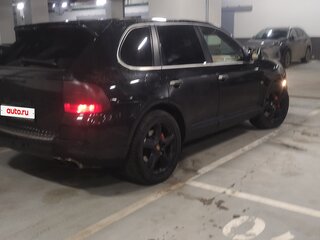 2004 Porsche Cayenne S I (955), чёрный, 1000000 рублей, вид 3